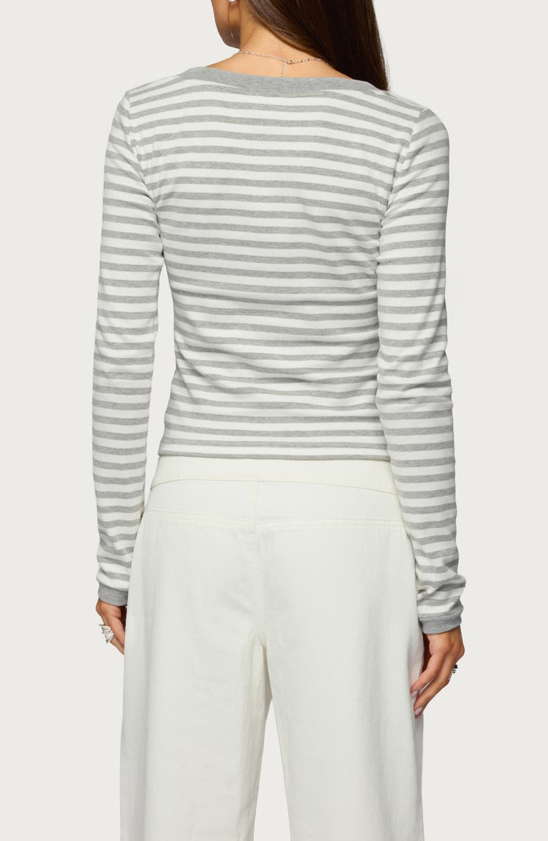 EDIKTED Kimi Stripe V-Neck Long Sleeve Crop Top, Alternate, color, Gray-And-White