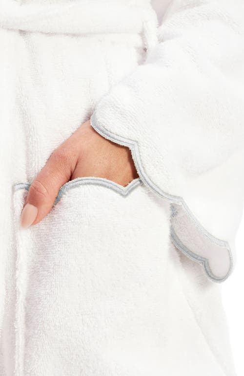 Christy Scallop Edge Super Soft Luxury Robe In Silver