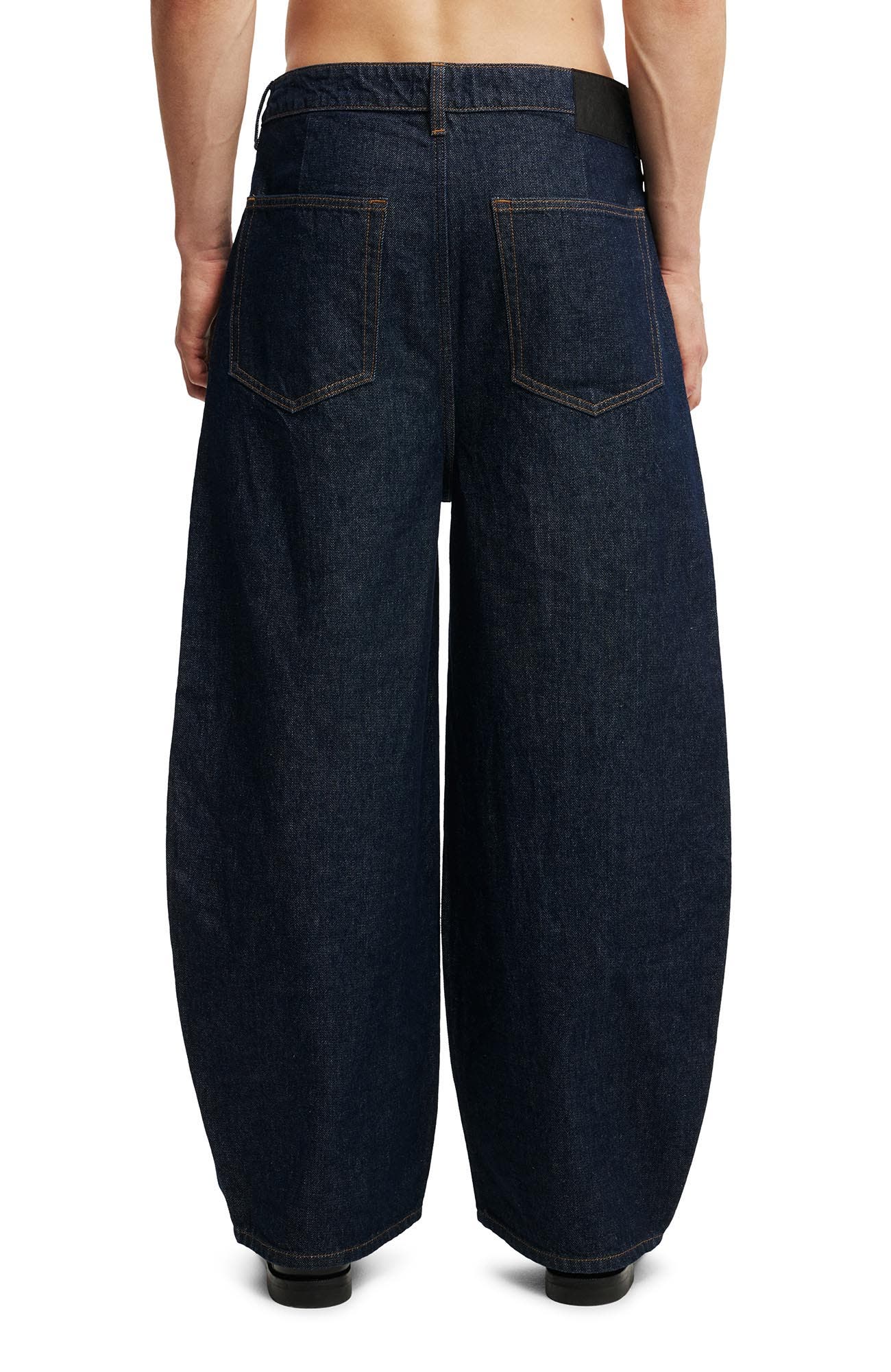 Men's Baggy Barrel Jean - image 2