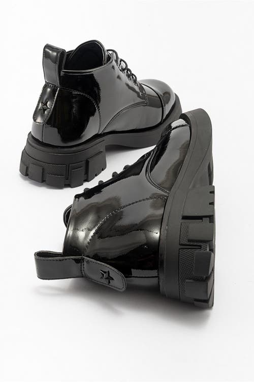 Prologue Shoes Lagom Patent Boot In Black