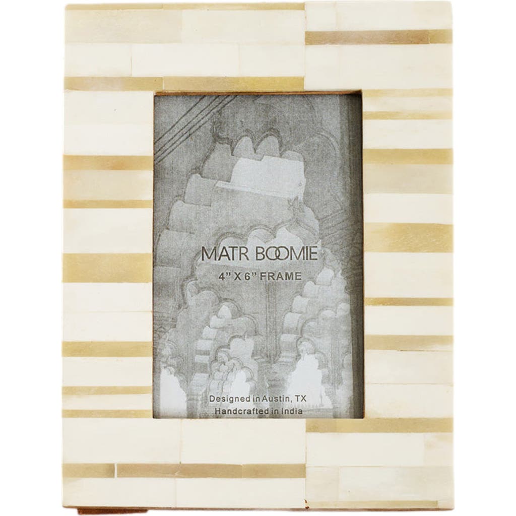 Matr Boomie Dari Sandstone Picture Frame - Hand Carved Bone in White/beige - Stripe  product