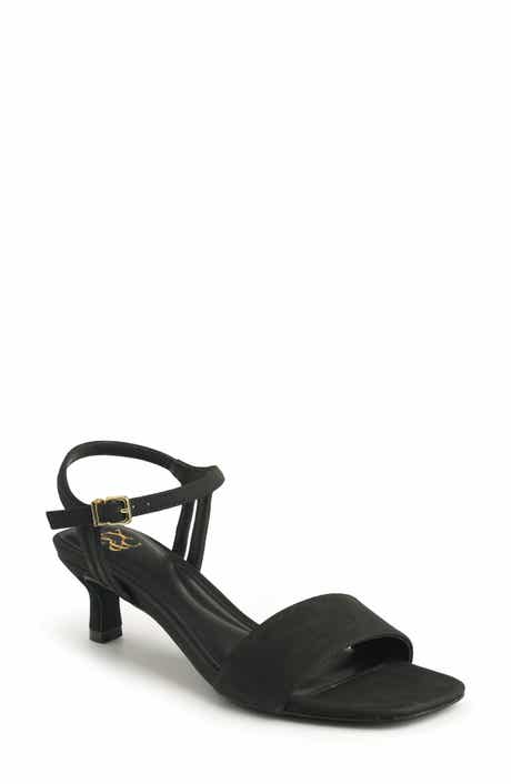 NEW YORK AND COMPANY Garnet Ankle Strap Sandal