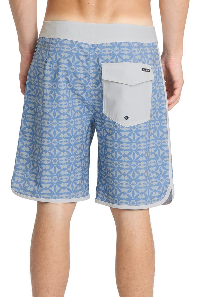 Nature Tile 19 Board Shorts, Alternate, color, QUIET HARBOR