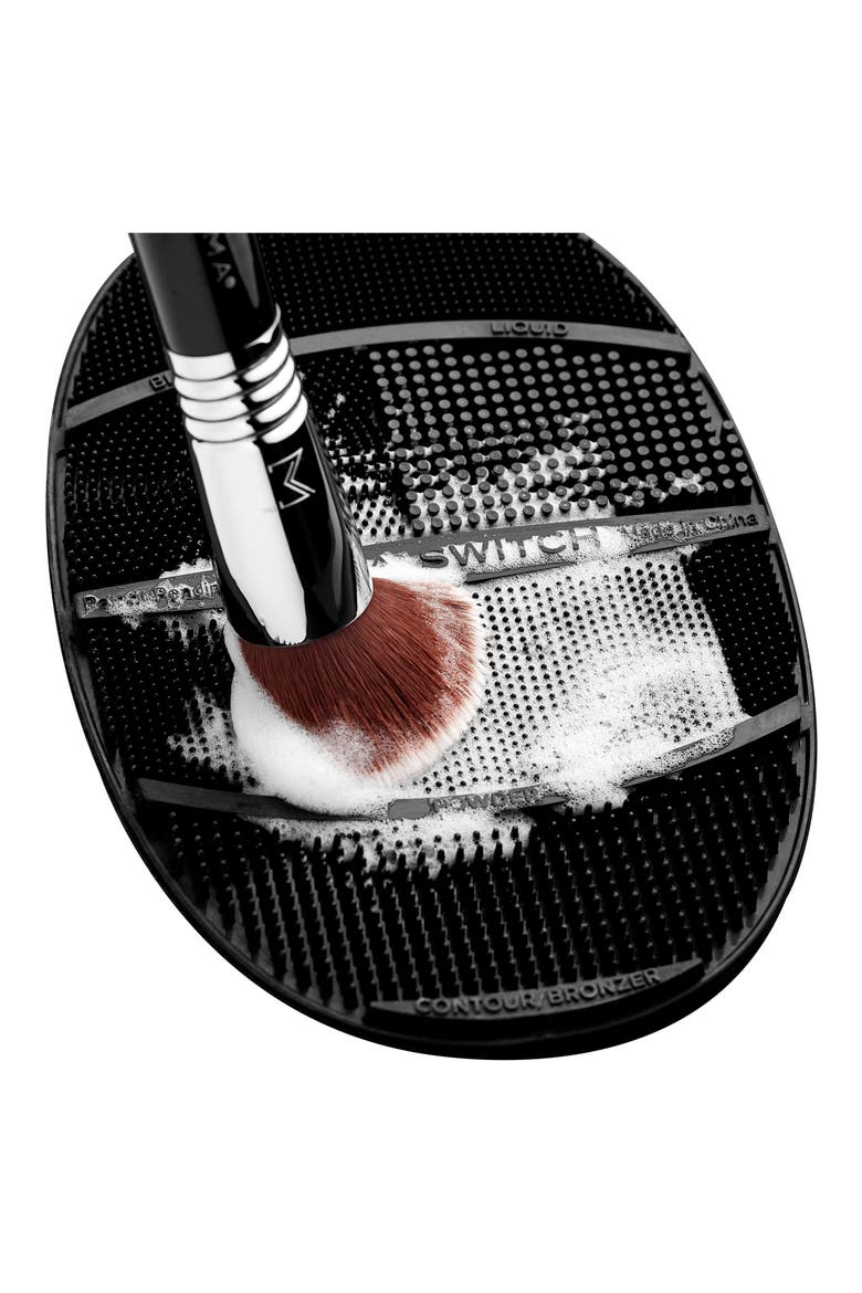 Switch Silicone Makeup Brush Cleansing Mat, Alternate, color, NO COLOR