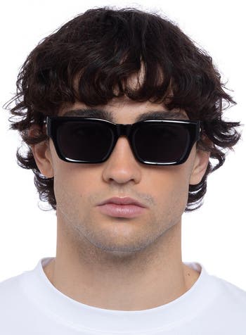 【関税込み】Le Specs ブラック Shmood サングラス Shmood Black Uni-Sex Rectangle Sunglasses | Le Specs