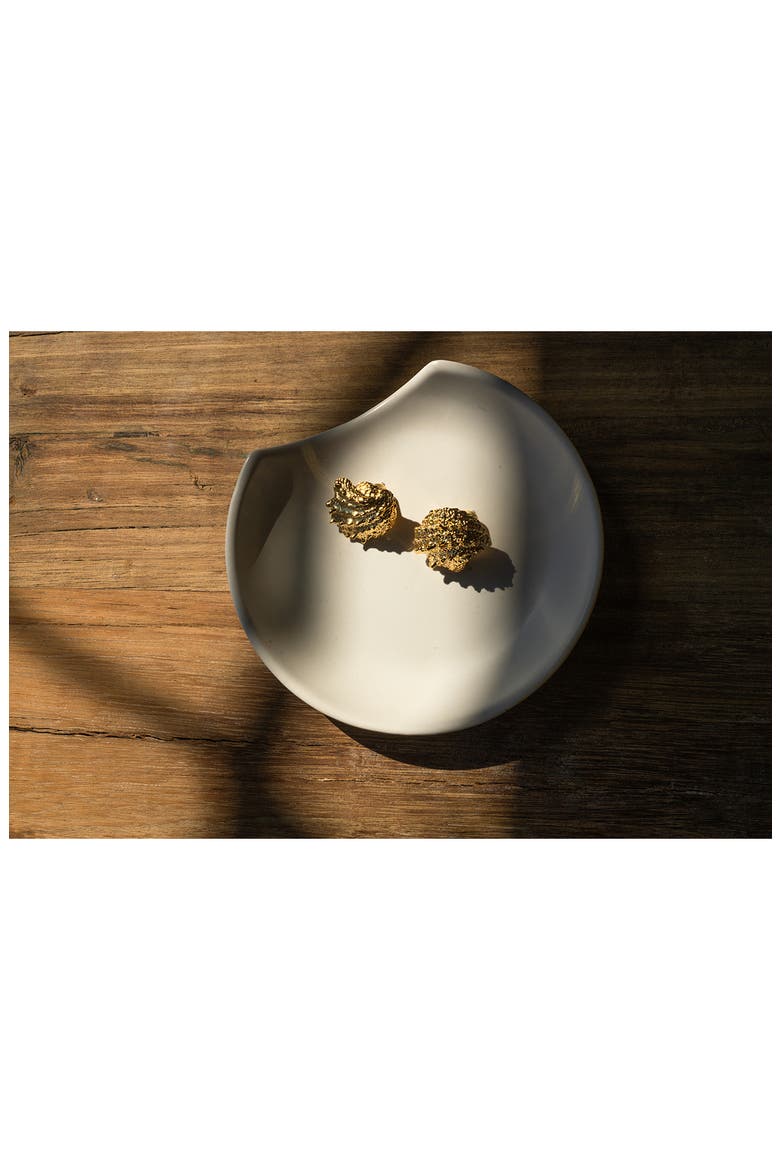 Small Shell Stud Earrings, Alternate, color, 14K GOLD
