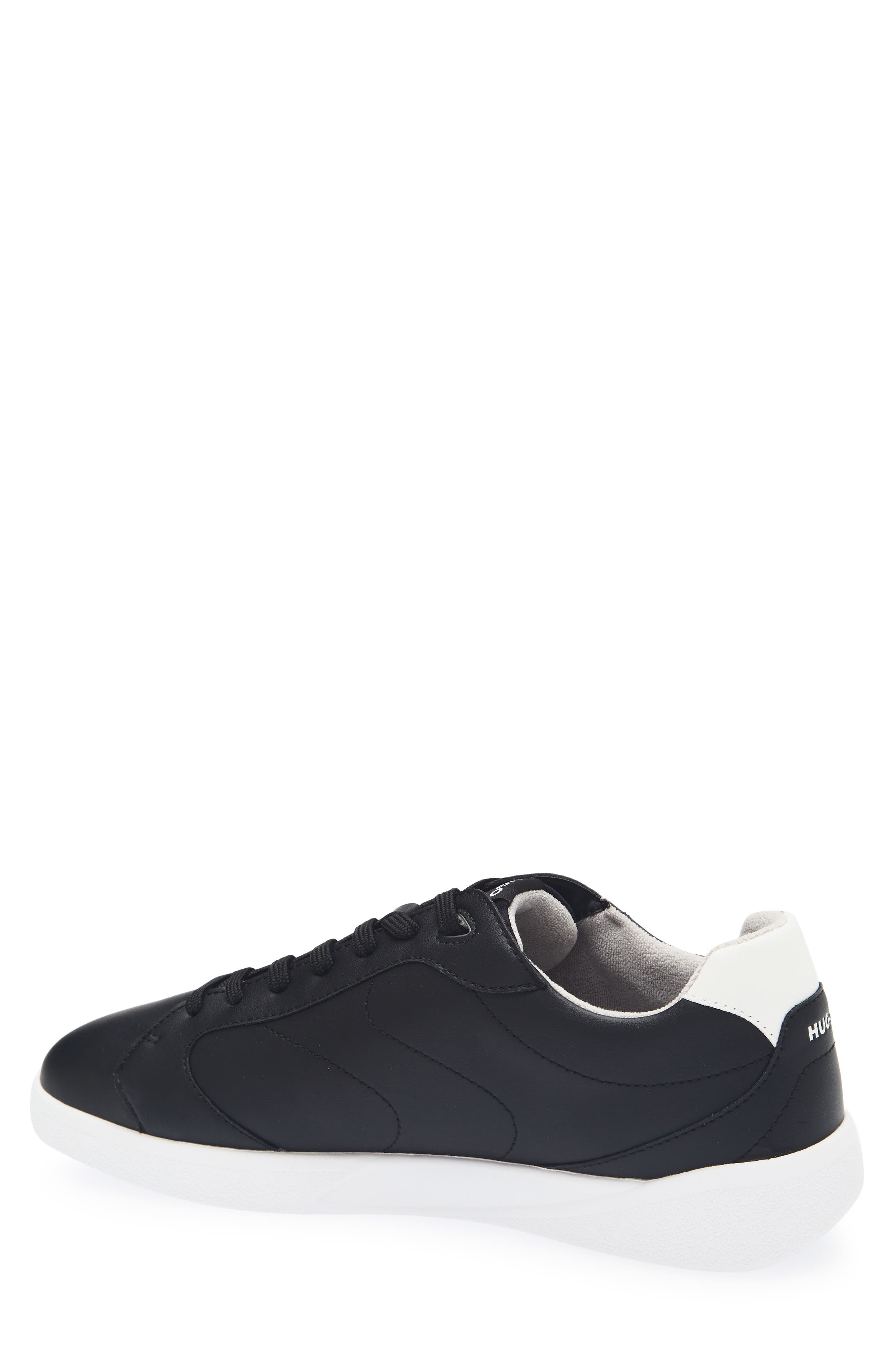 BOSS Riven Low Top Sneaker, Alternate, color, Black/ White