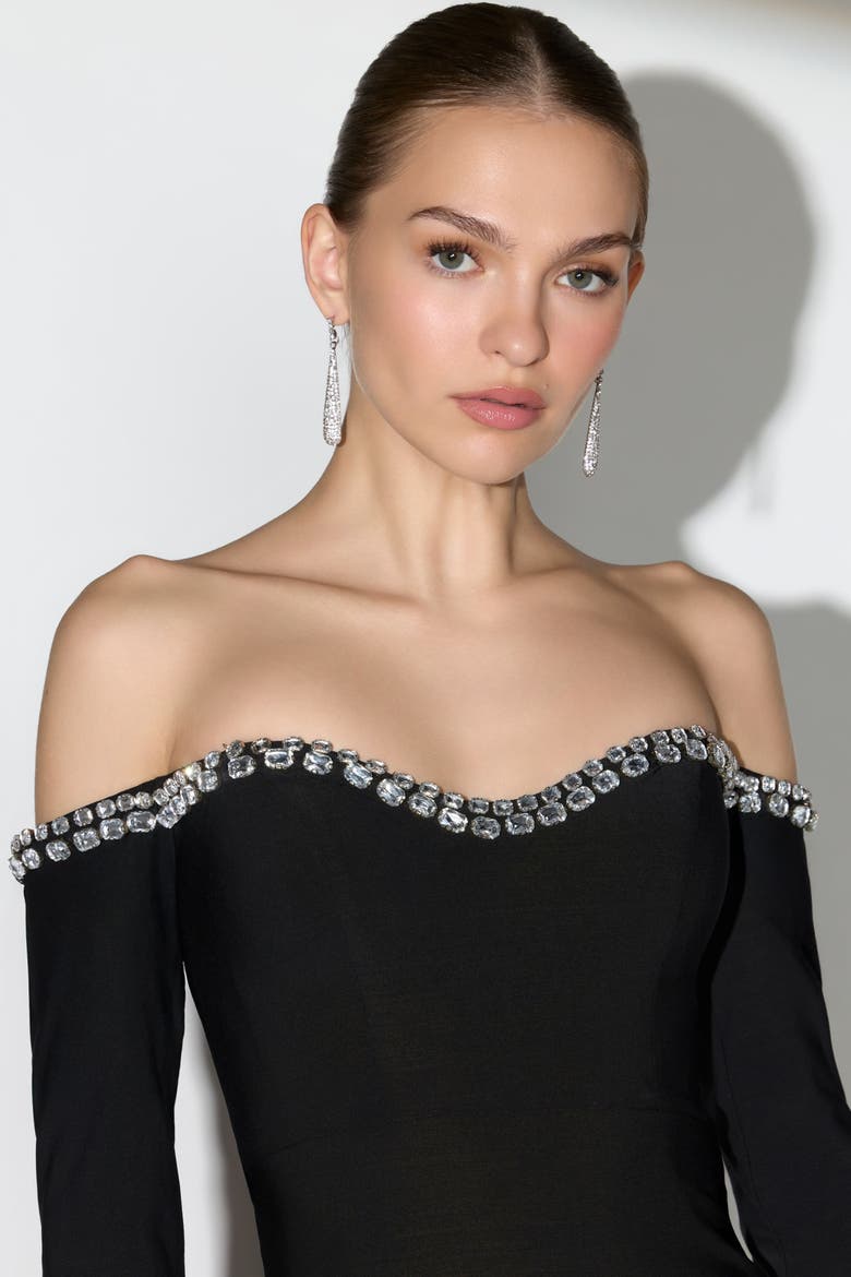 Long Sleeve Off The Shoulder Mermaid Gown, Alternate, color, Black