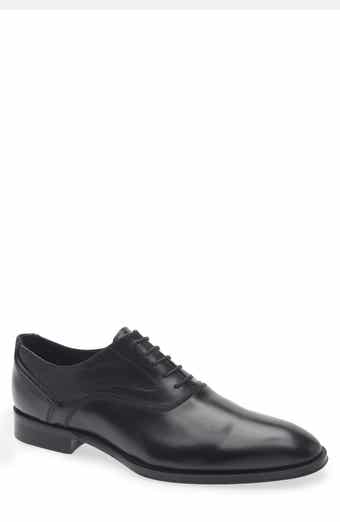 Sleek Plain Toe Oxford