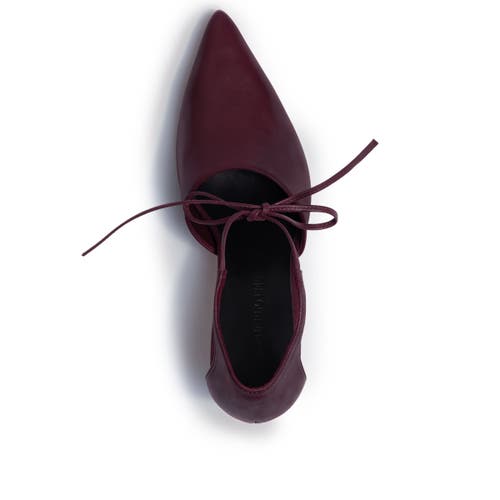 Bernardo 1946 Footwear Siena Pump In Burgundy