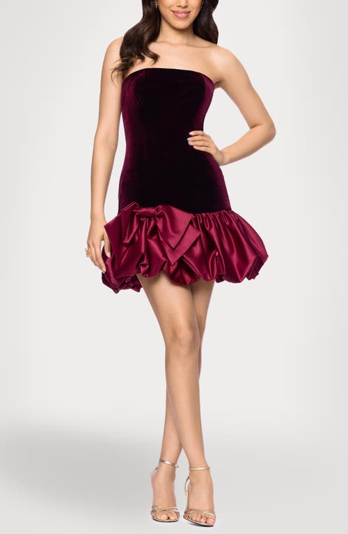 Blondie Nites Mixed Media Bubble Hem Cocktail Minidress In Burgundy