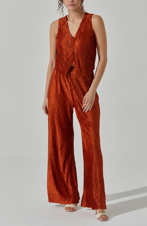 Astr The Label Plissé Vest In Rust