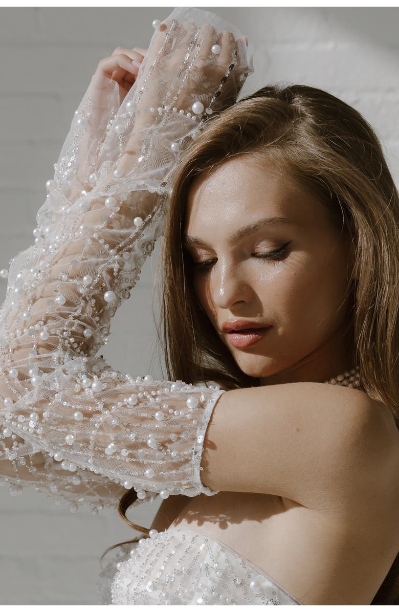 Untamed Petals Siena Sequin Gloves, Main, color, Ivory