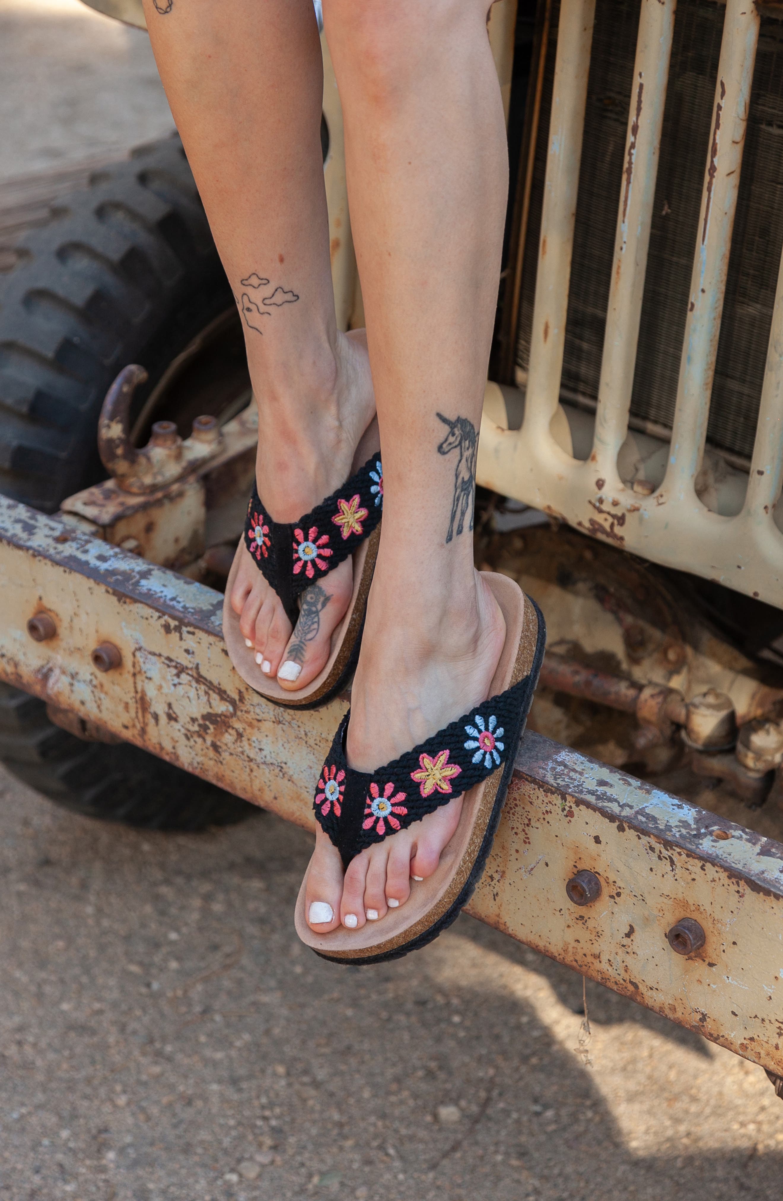 Dirty Laundry Tigerlily Embroidered Platform Flip Flop, Alternate, color, 