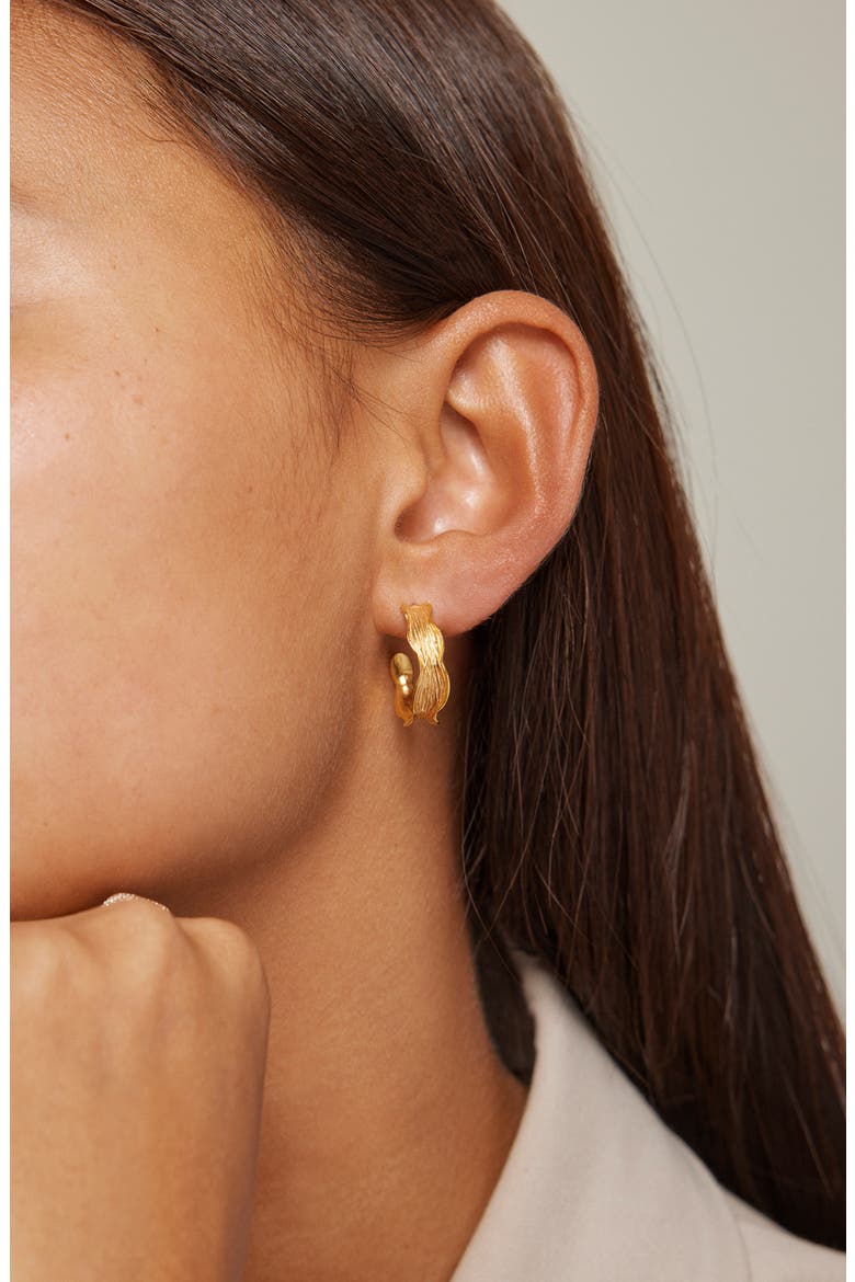 Ane Small Hoops, Alternate, color, Gold