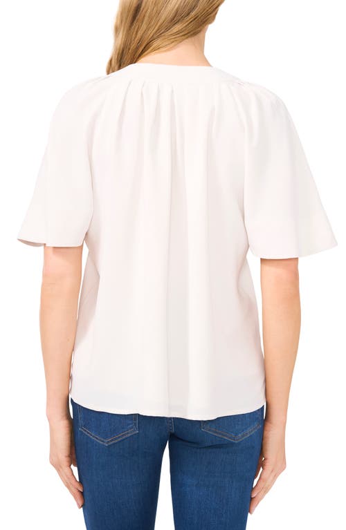 Cece Flutter Sleeve Crepe Top In New Ivory