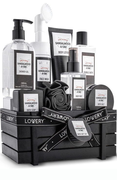 Luxury Spa Kit - Sandalwood & Oak Scented Bath Gift Set & Shower Basket