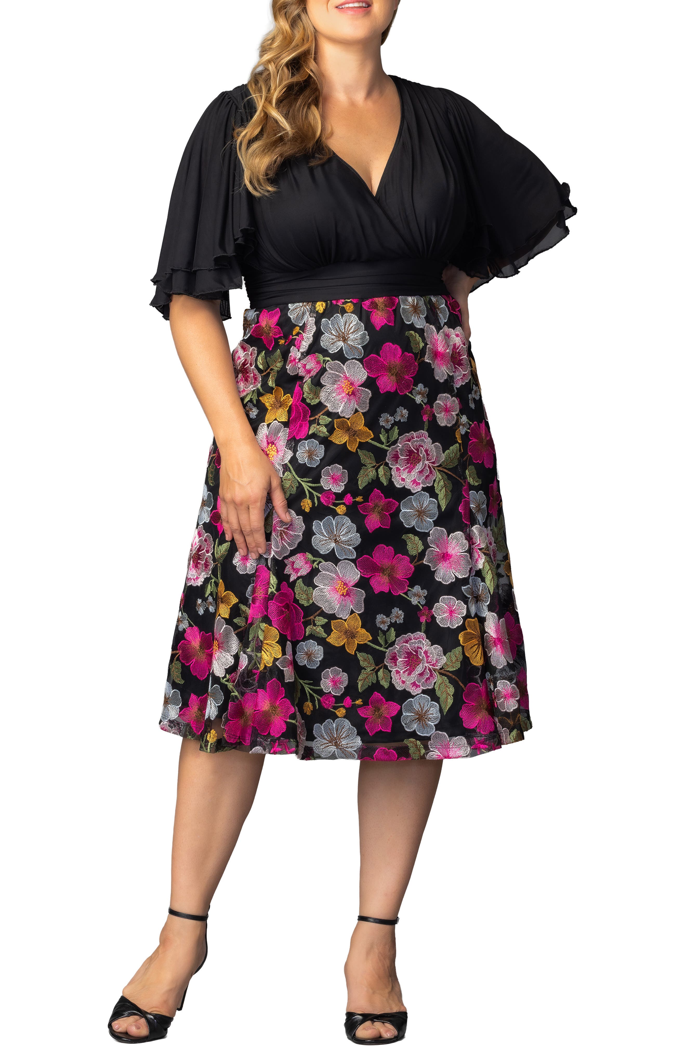 VIBRANT FLORAL FROLIC
