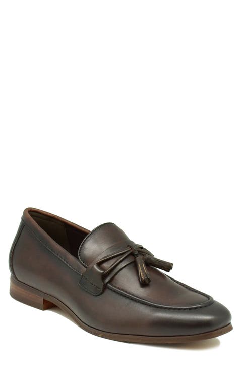 Bolivar Tassel Loafer (Men)