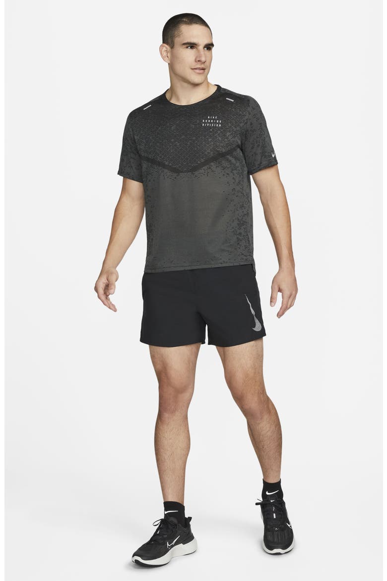 Dri-FIT ADV Run Division TechKnit Running T-Shirt, Alternate, color, BLACK/ BLACK/ IRON GREY