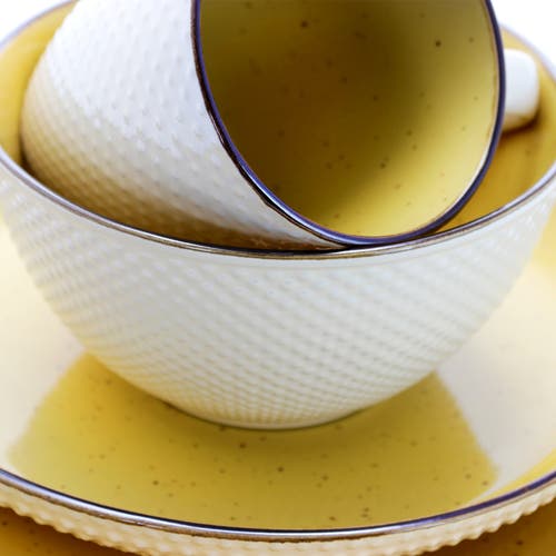 Elama Mellow-yellow 16-piece Dinnerware Set In Yellow