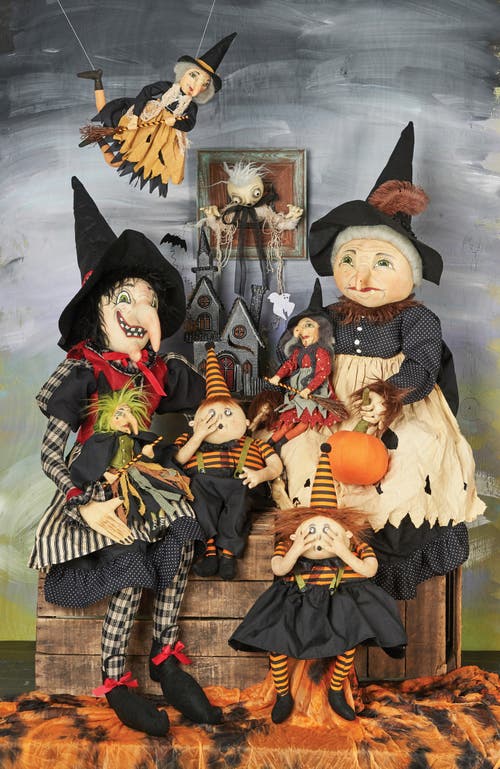 Gallerie Ii Imogene Witch Joe Spencer Gathered Traditions Halloween Art Doll Figure In Multi