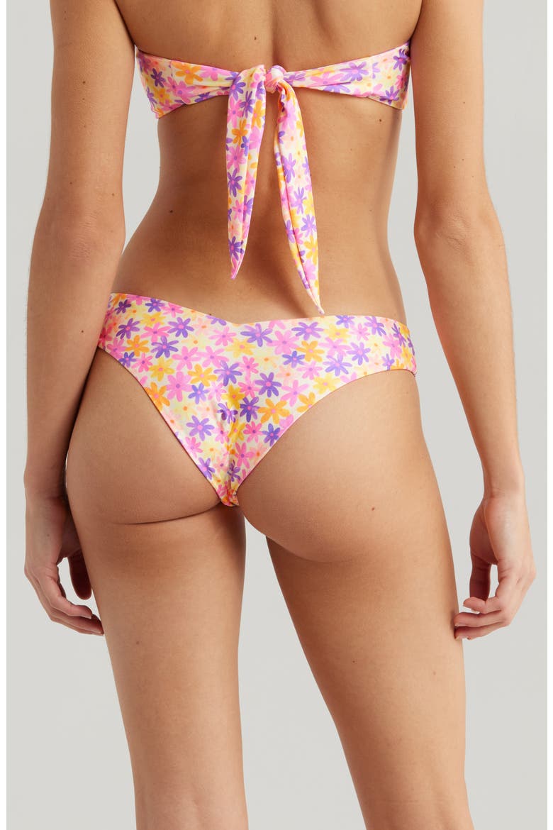 V-Cut Bikini Bottoms, Alternate, color, DAISY DREAMER