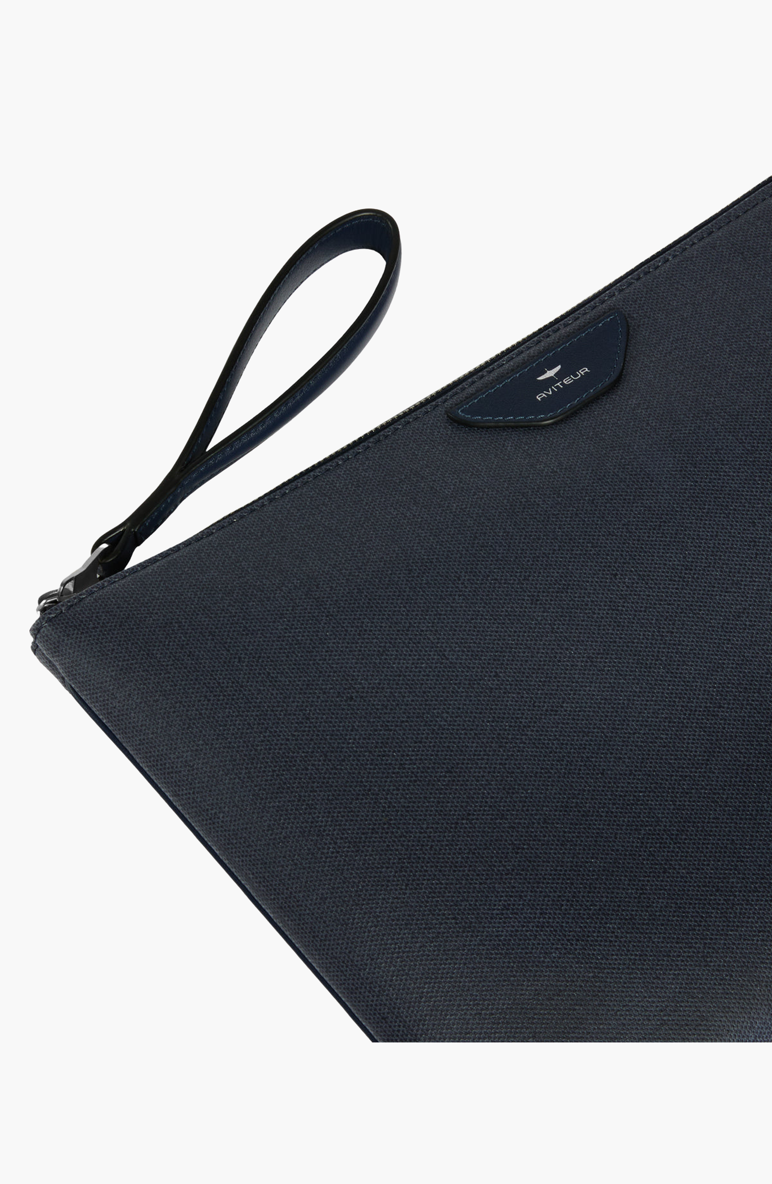 Aviteur Water-Resistant Waxed Canvas Newport Laptop Case, Alternate, color, Blu Nautico