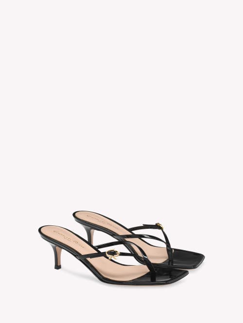 Gianvito Rossi Leather Buckle Thong Sandals In Black