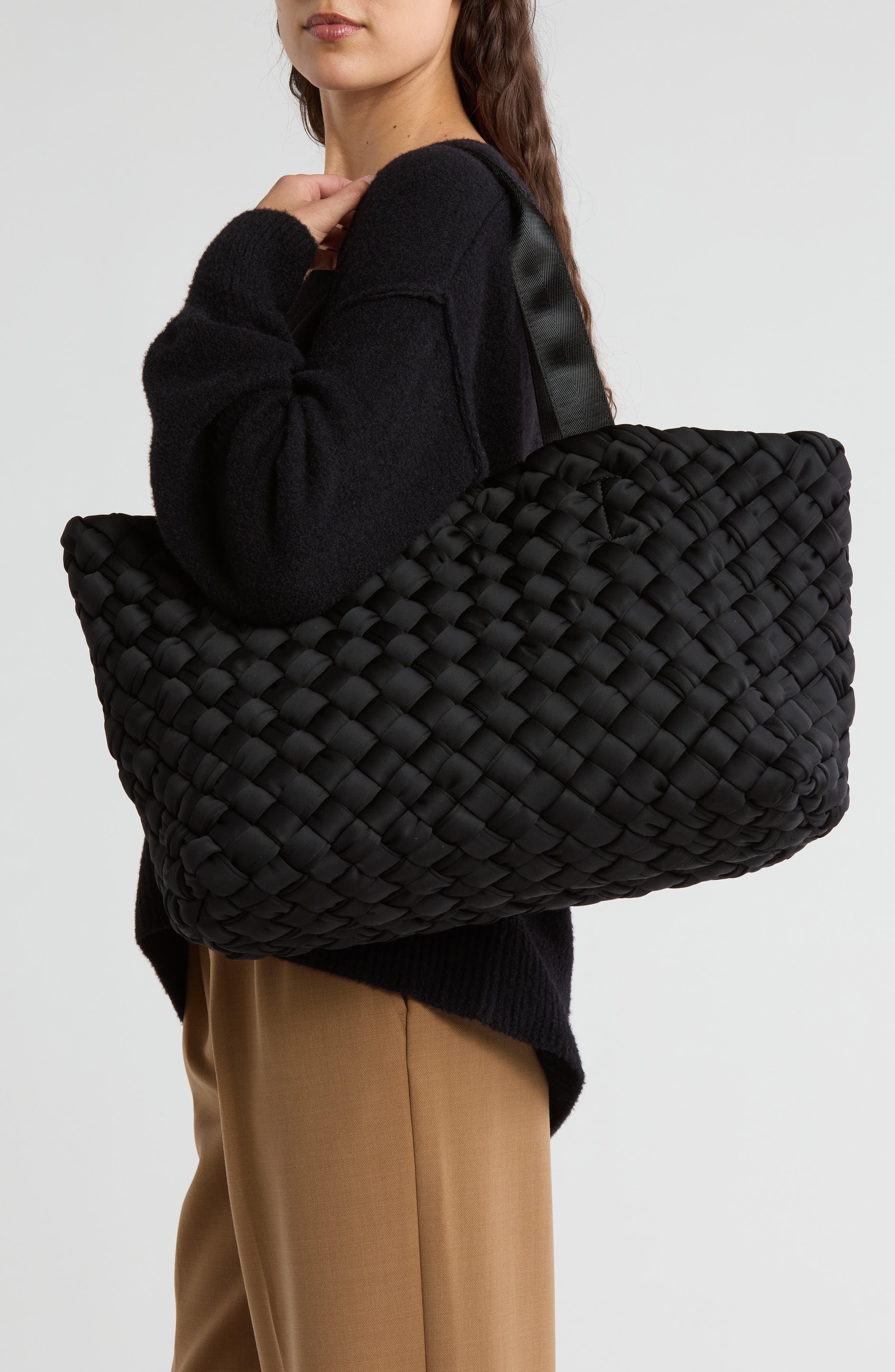 BCBG Woven Tote Bag, Alternate, color, 