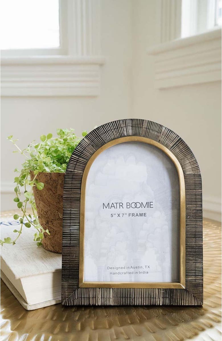 Matr Boomie Kerala Picture Frame - Curved Carved Horn , Brass Inlay, Alternate, color, Brown - 5X7