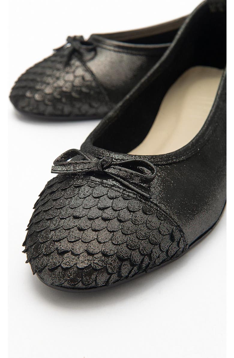 Forever & Always Shoes Copos Leather Bow Cap Toe Ballet Flat, Alternate, color, Black