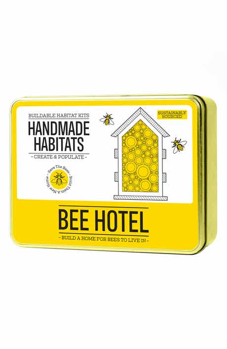GIFT REPUBLIC Handmade Habitats Bee Hotel