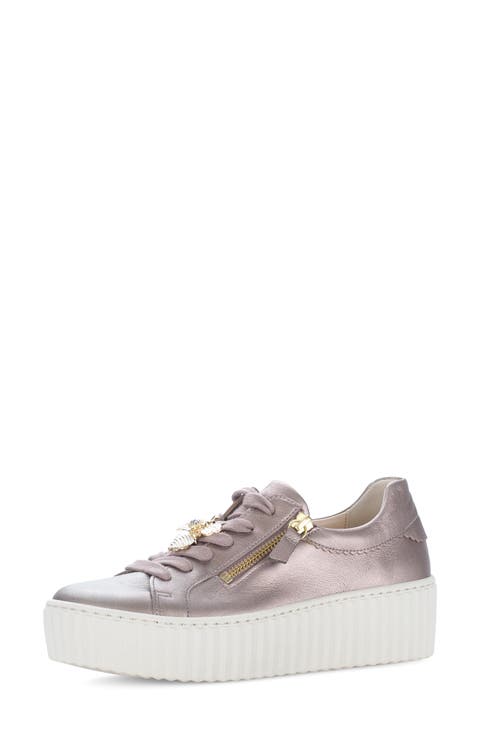 53.200 Platform Sneaker (Women)