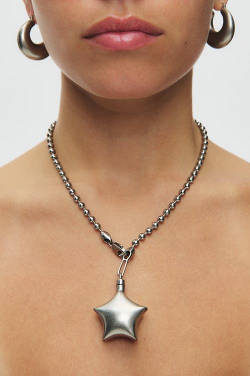 67jewelry Puffed Star Necklace Ii In Metallic