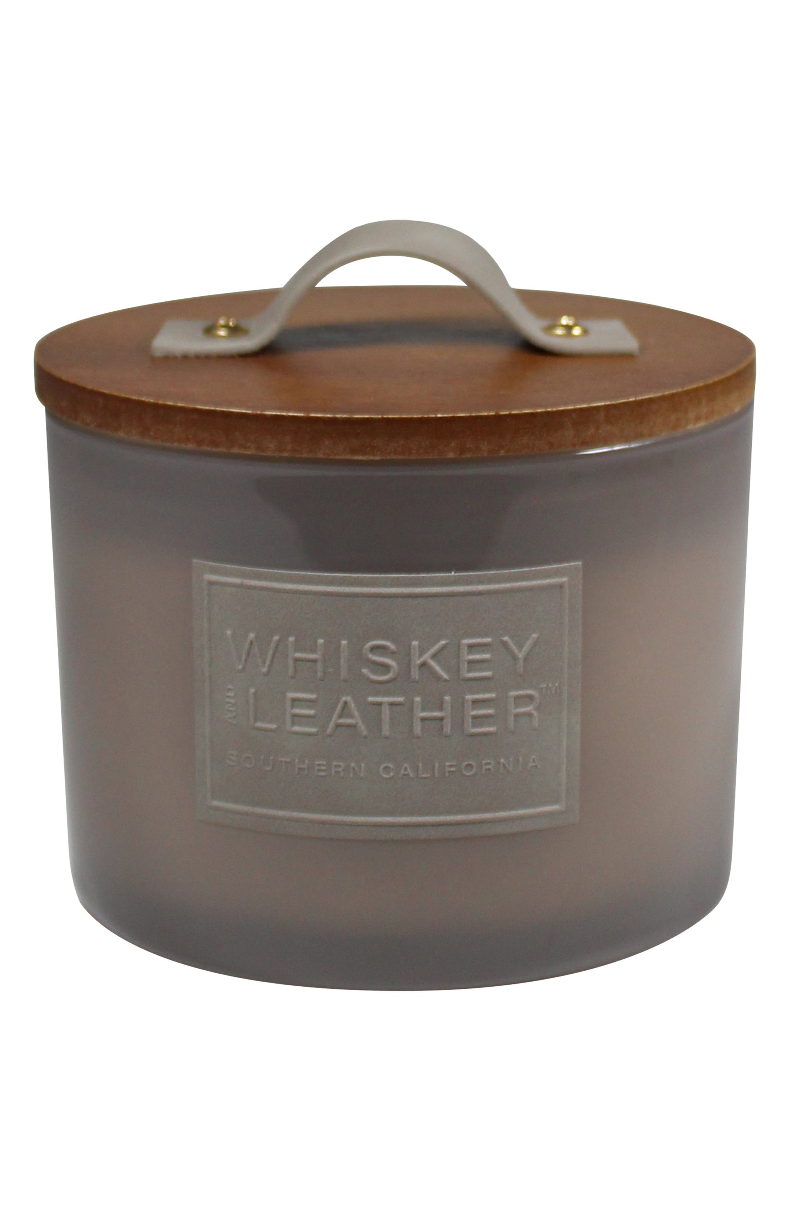 SAND AND FOG Whiskey & Leather Candle
