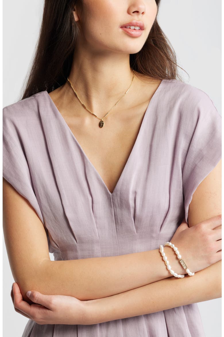 Gift Boxed Demi Fine Etched Flower Pendant Necklace (Women