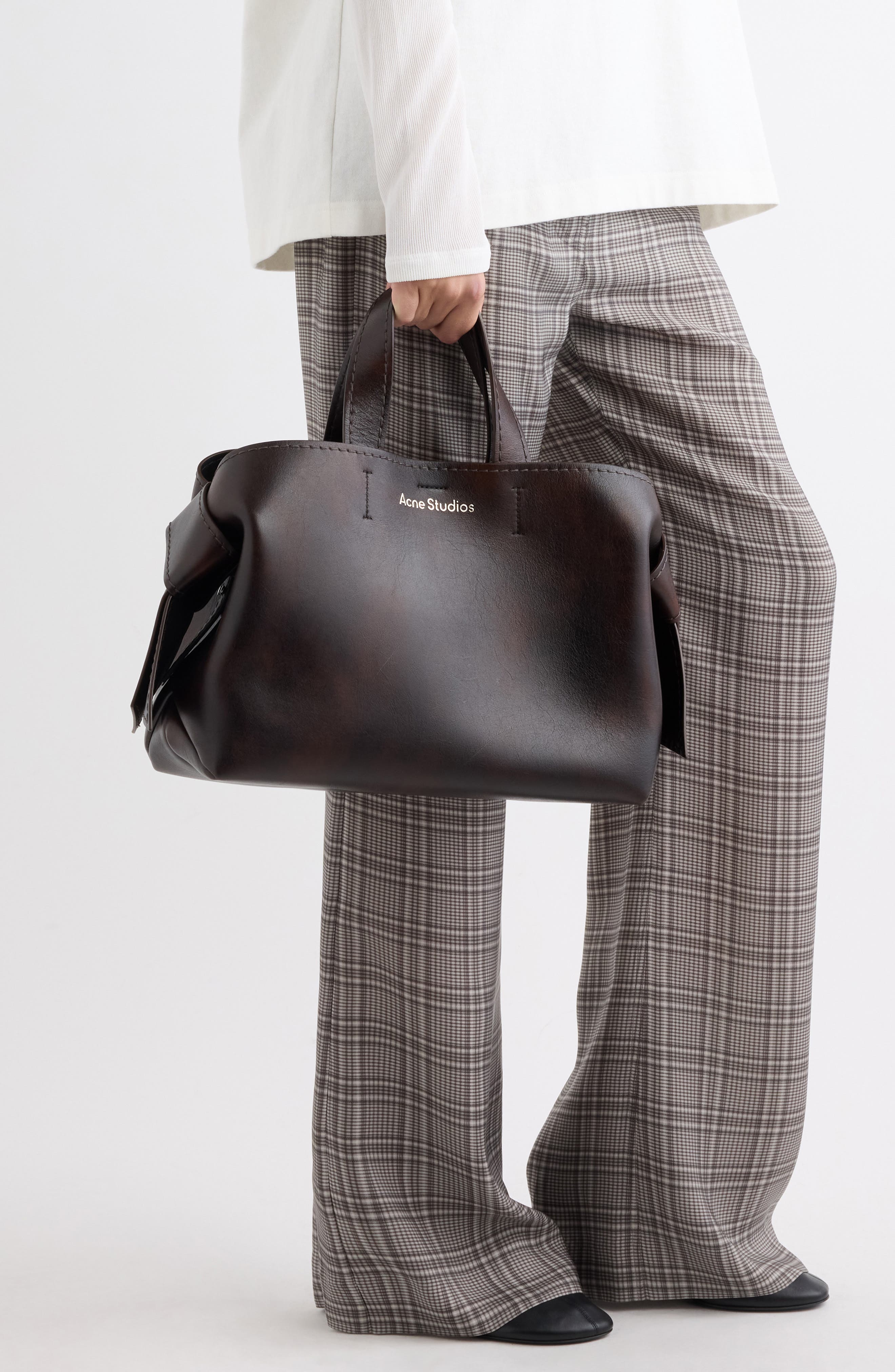 Acne Studios Musubi Leather Tote, Alternate, color, Dark Brown