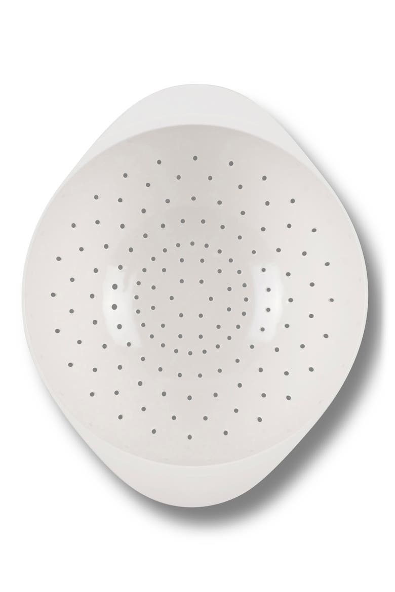 Margrethe Colander, Alternate, color, WHITE
