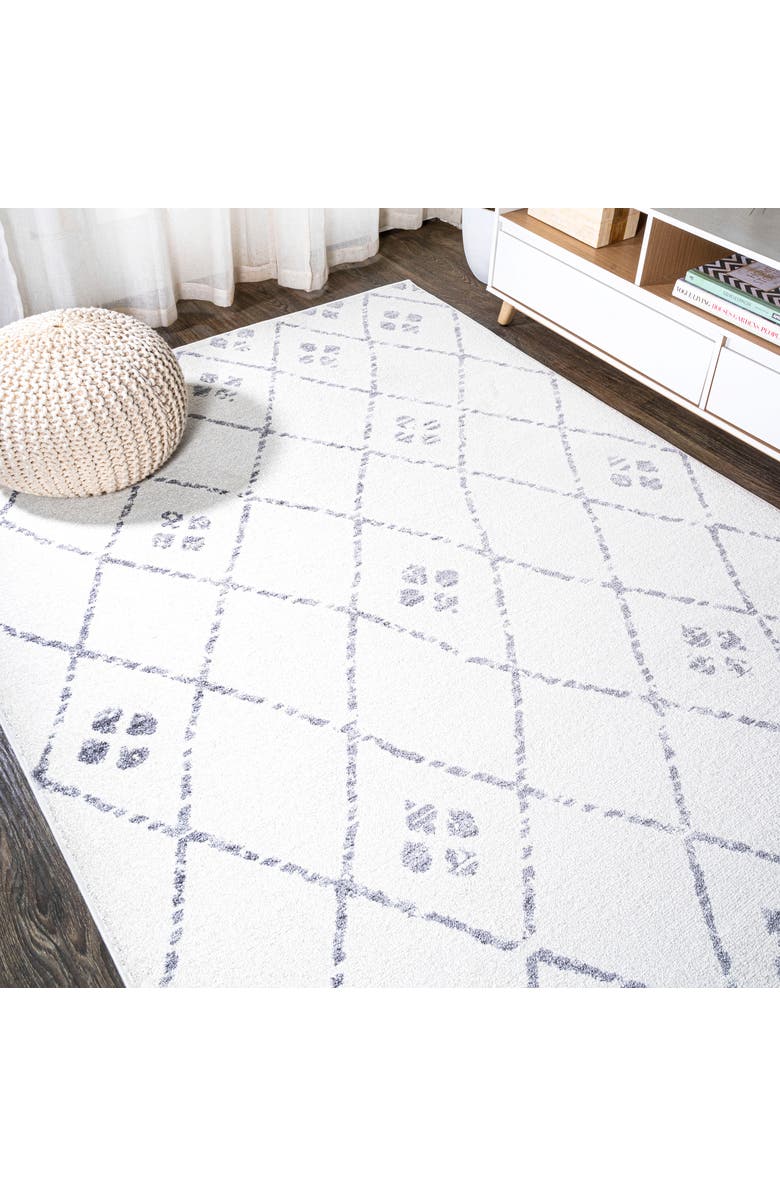 JONATHAN Y Izil Moroccan Geometric Diamond Area Rug, Alternate, color, Ivory/Light Gray