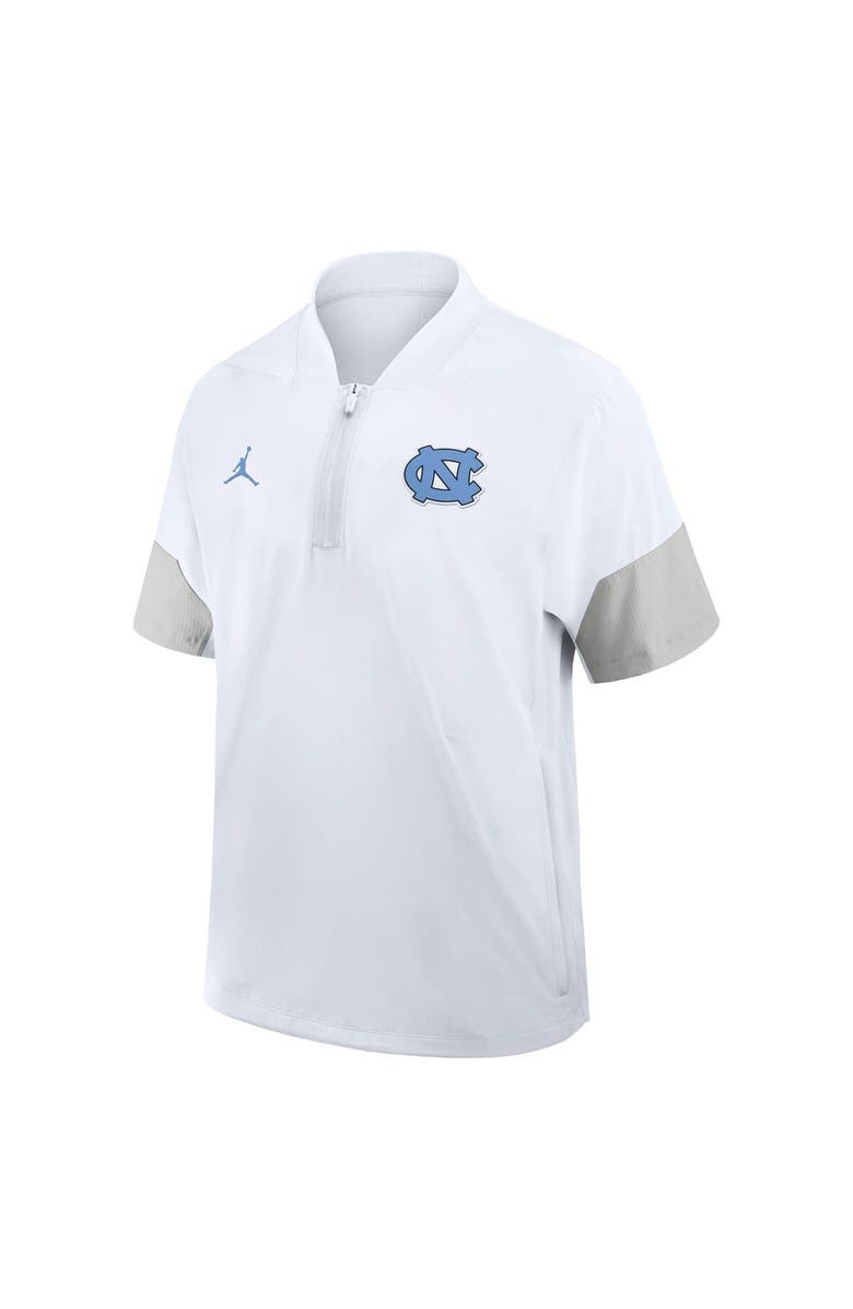 Jordan Brand Men's Jordan Brand White North Carolina Tar Heels 2025 Sideline Short Sleeve Quarter-Zip Coach Jacket, Alternate, color, White