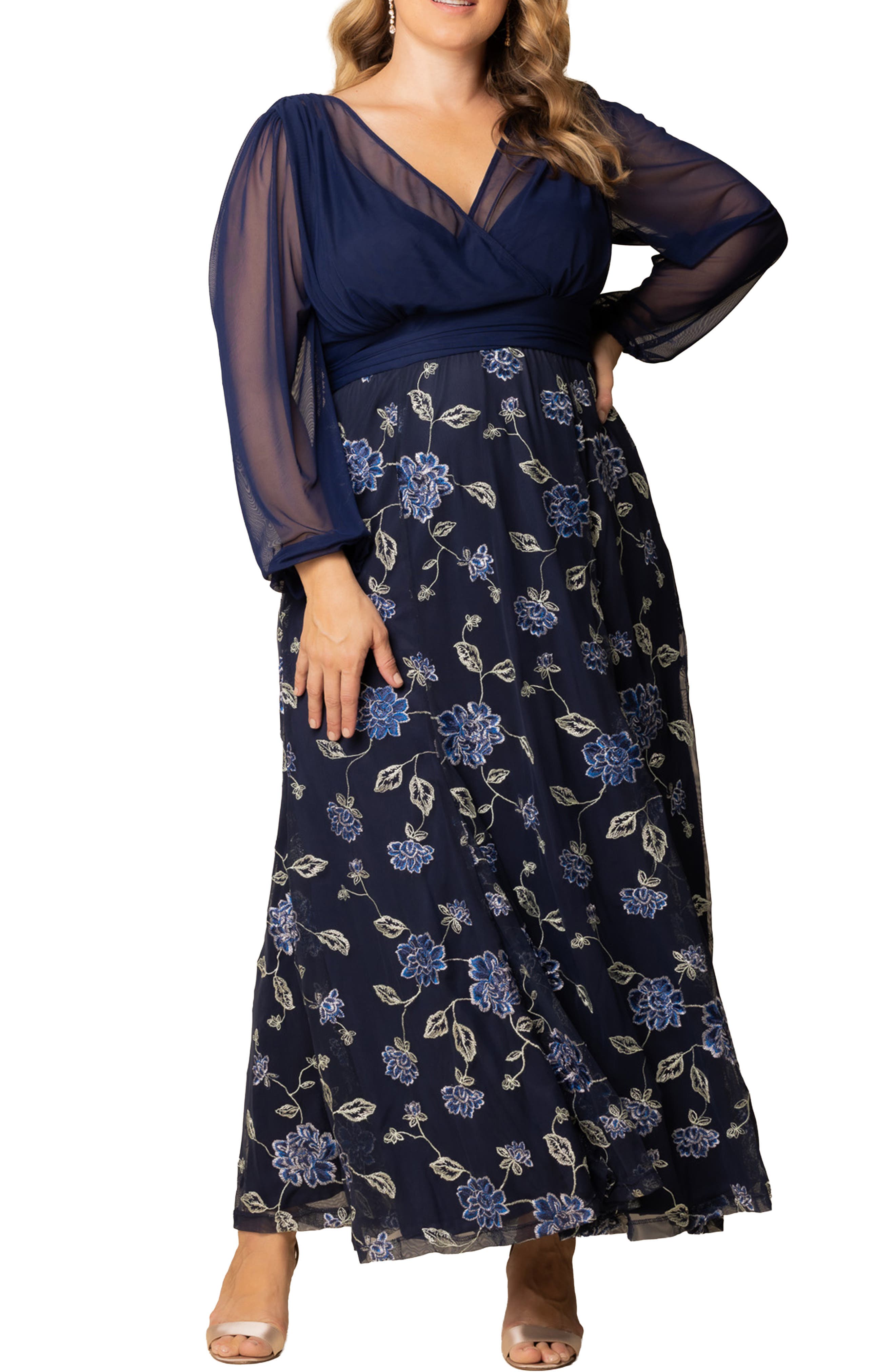 NAVY BLUE BLOOMS