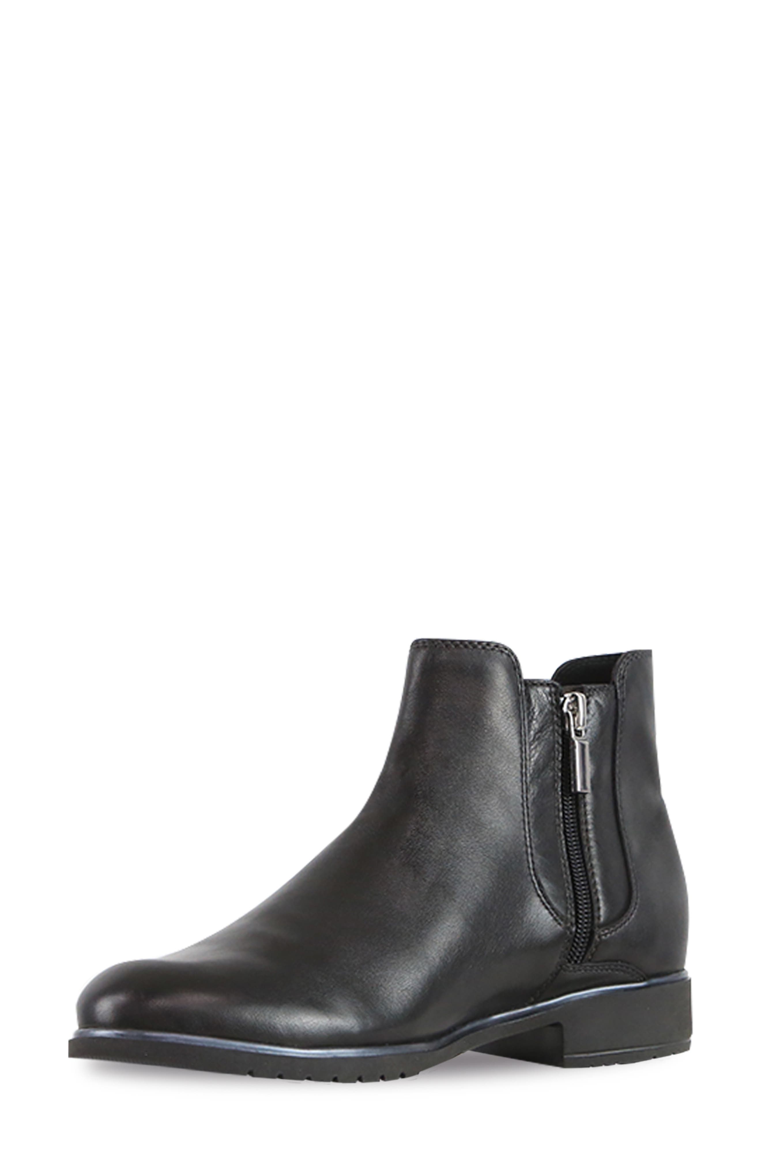 Leighton Chelsea Boot, Alternate, color, BLACK