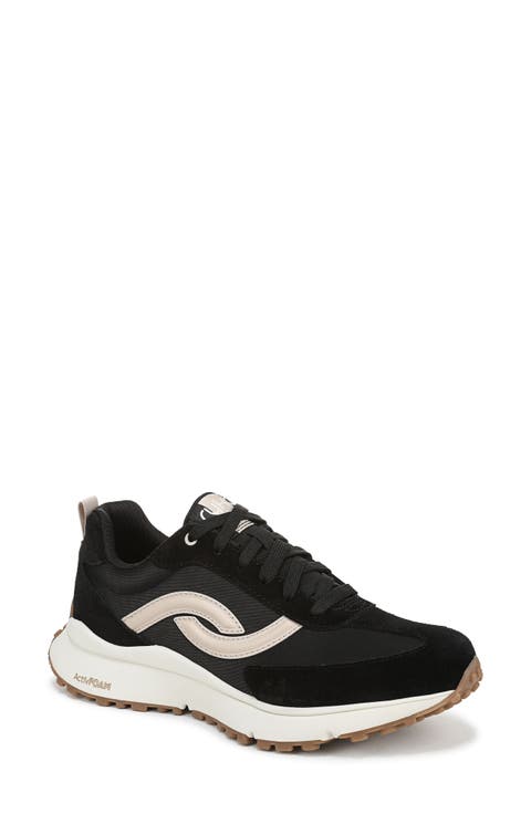 Jetsetter Walking Shoe (Women)