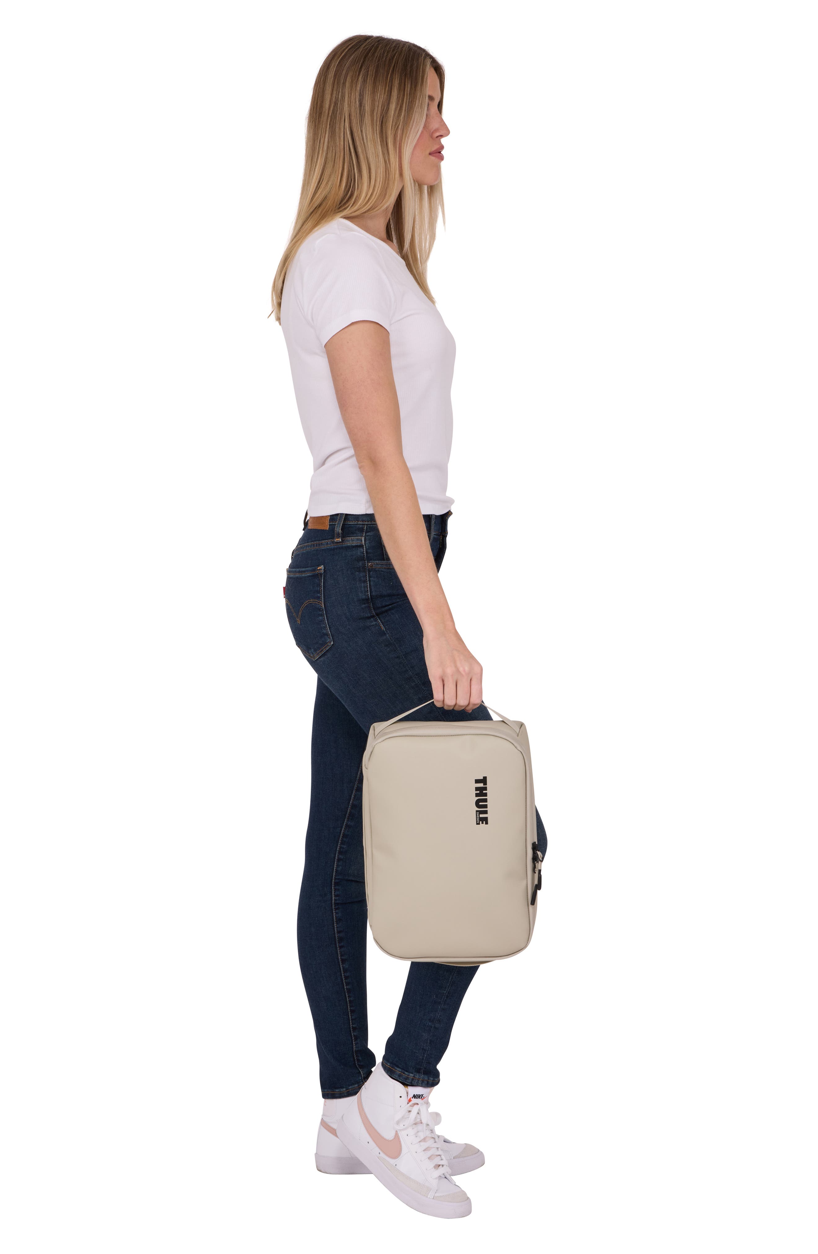 Thule Chasm Medium Water Resistant Gear Cube, Alternate, color, Sand