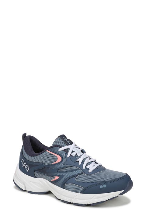 Invoke 2 Walking Shoe (Women)