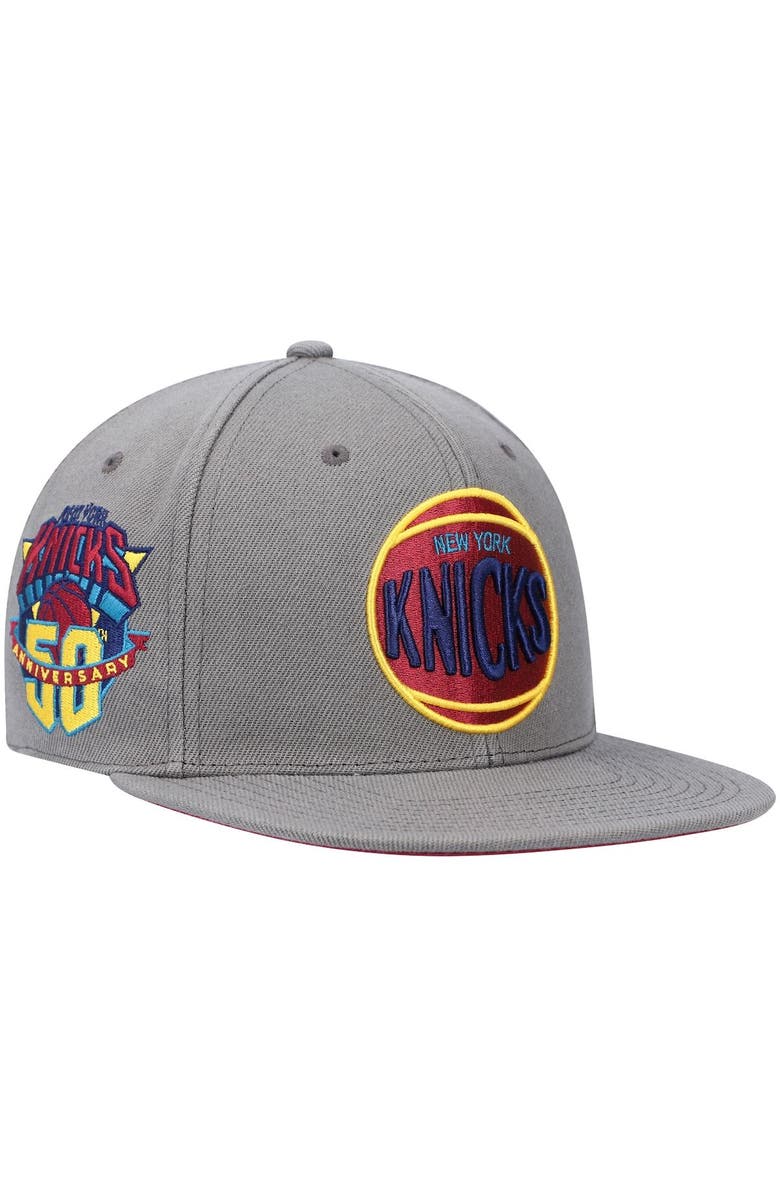 Mitchell & Ness Men's Mitchell & Ness Charcoal New York Knicks Hardwood Classics 50th Anniversary Carbon Cabernet Fitted Hat, Main, color,