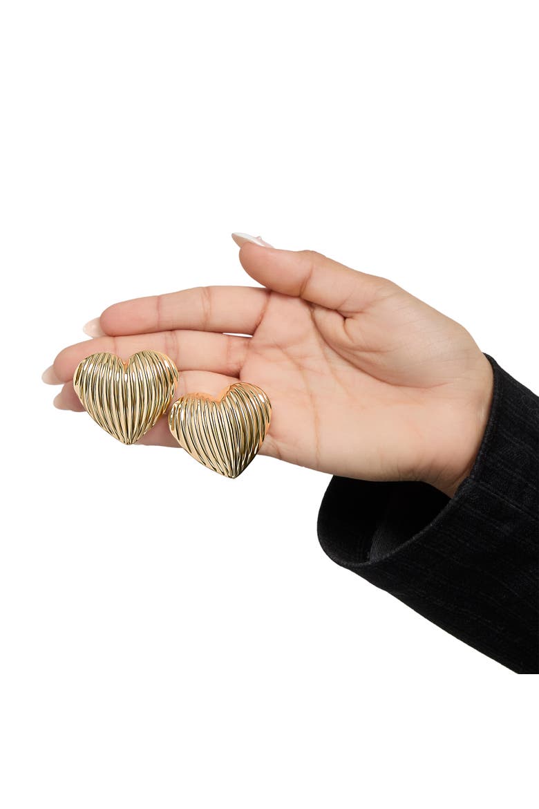 Ribbed Heart Button Earrings, Alternate, color, Gold