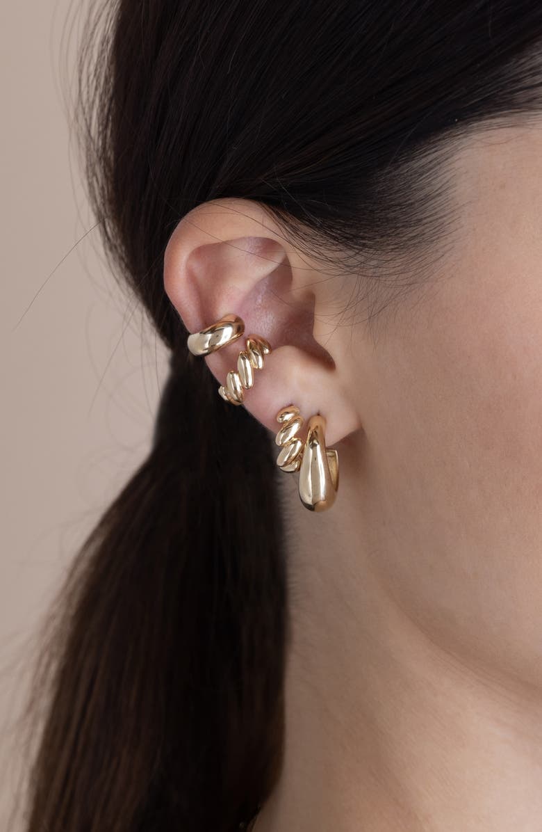 Zoë Chicco San Marco Huggie Hoop Earrings, Alternate, color, 14K Yellow Gold