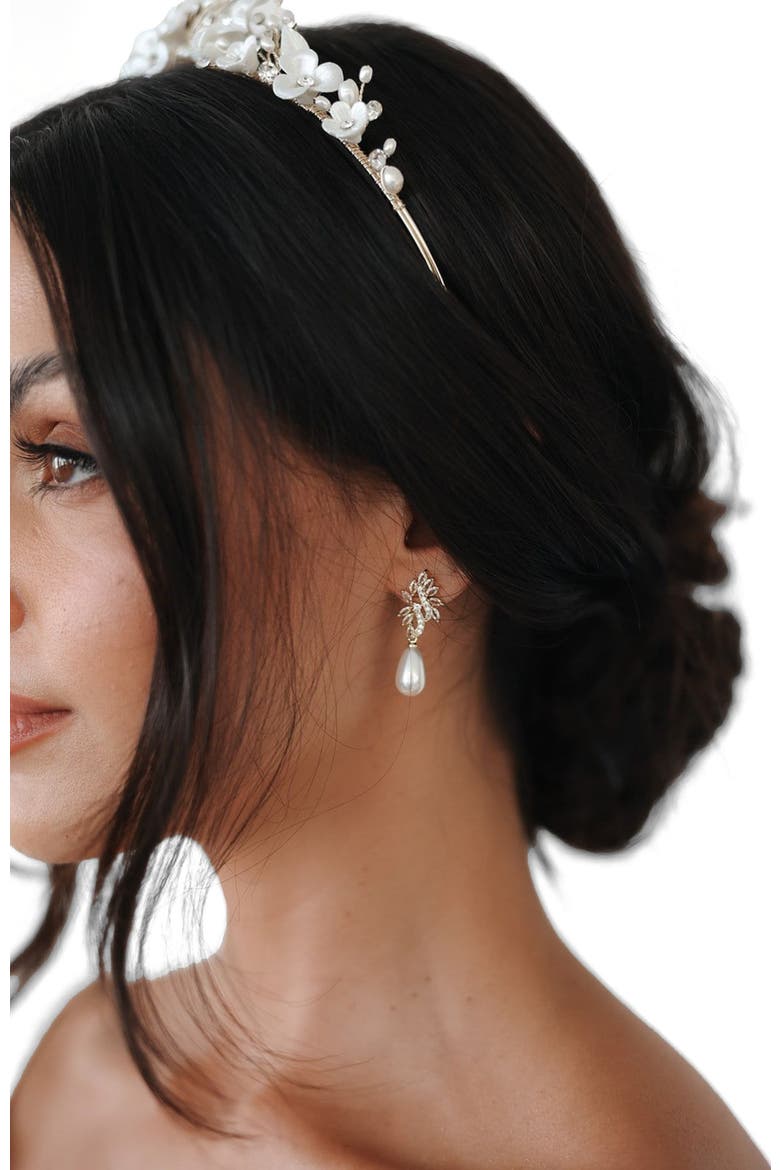 Regency Crystal Drop Earrings, Alternate, color, Gold